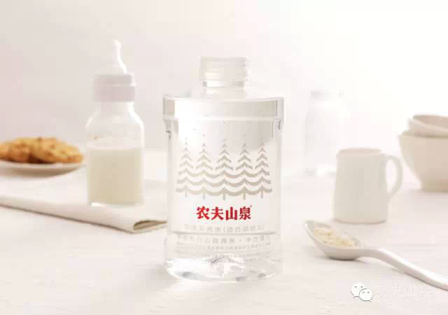 偉大的設(shè)計(jì)需要時(shí)間來(lái)醞釀！農(nóng)夫山泉經(jīng)典包裝